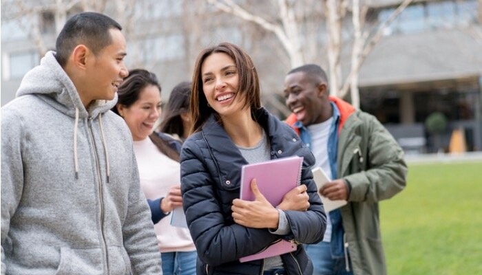 美国留学：读州立大学与州外大学的优势与劣势