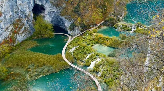 春节旅行，在小众国遇见最美自己                                 